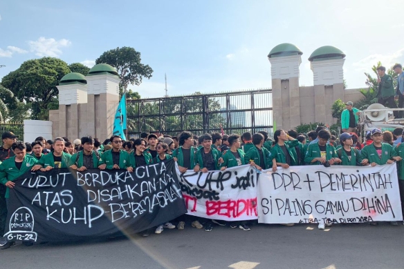 You are currently viewing Antara Reformasi dan Risiko Ketidakadilan Indonesia Soal KUHP pada Hukuman Non-Penjara