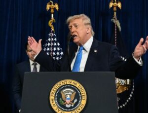 Read more about the article Tarif, Greenland, dan Retaknya Hubungan AS–Eropa di Era Trump