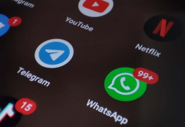 Read more about the article Ketika Era Digital Grup Chat Jadi Pintu Masuk Radikalisasi Anak, Densus 88 Angkat Alarm Bahaya